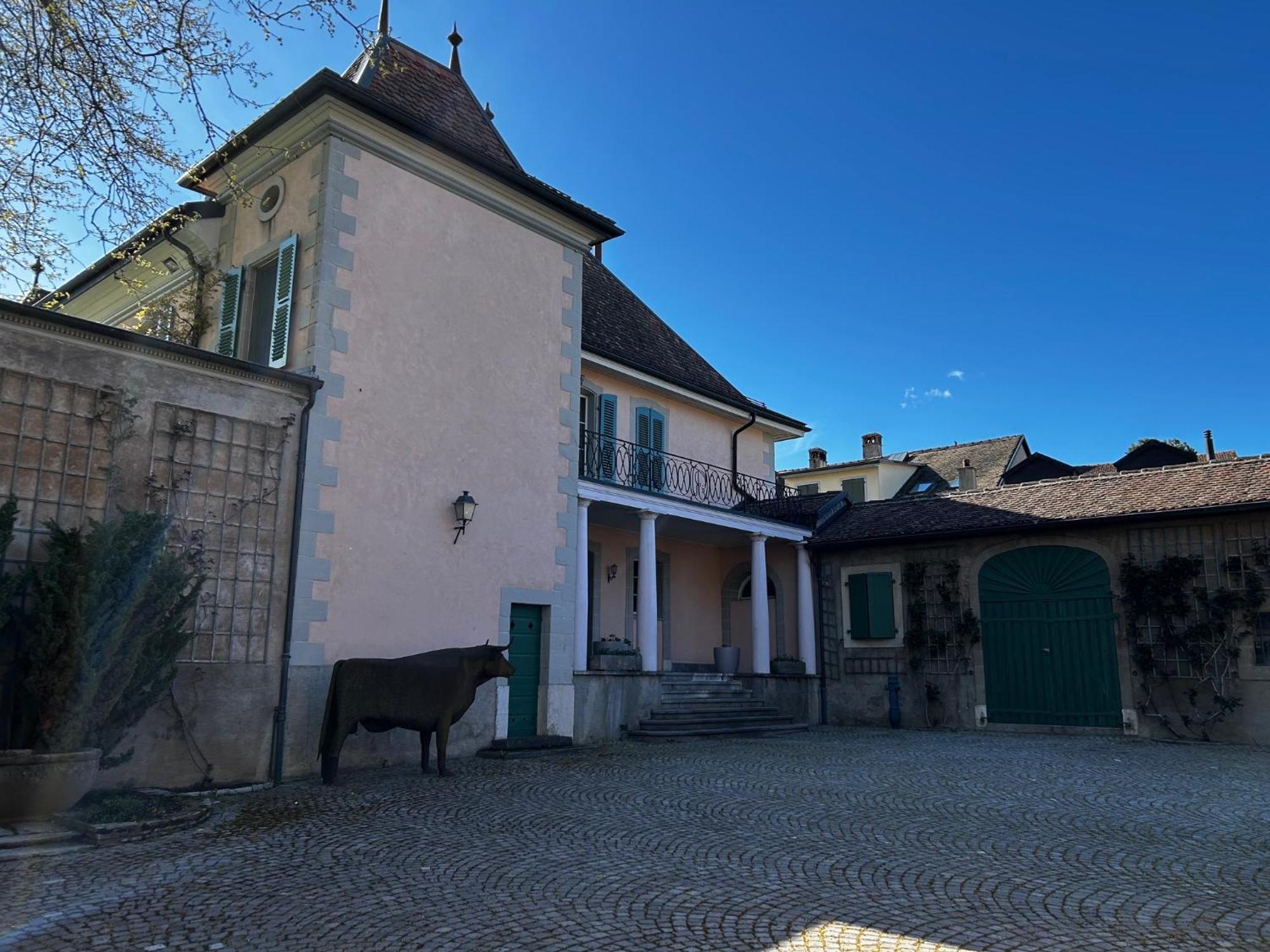Le Chateau Lavigny Exteriör bild